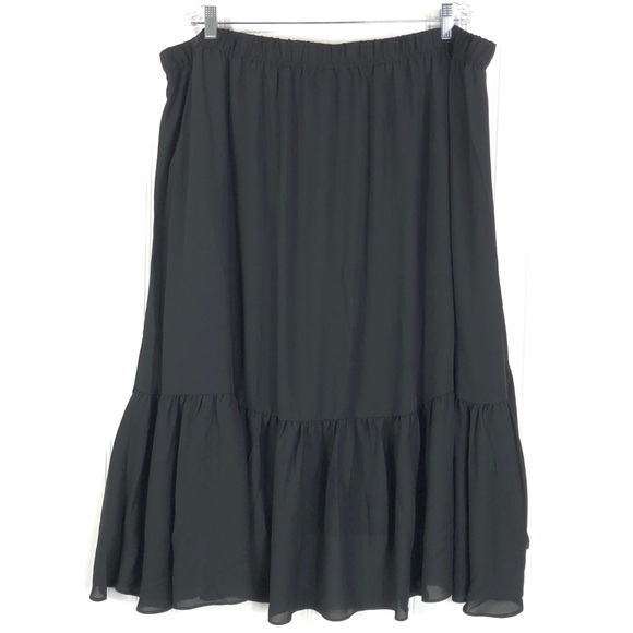 Sejour Dresses & Skirts - Sejour black ruffle elastic waist skirt 8040